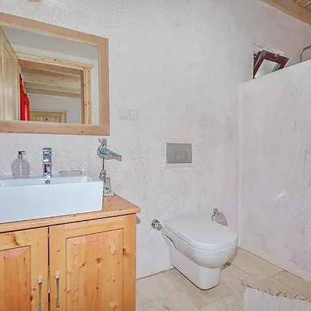 Villa Sleeps 4 Pool Air Con Wifi *