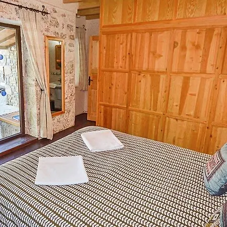 Sleeps 4 Pool Air Con Wifi Villa *